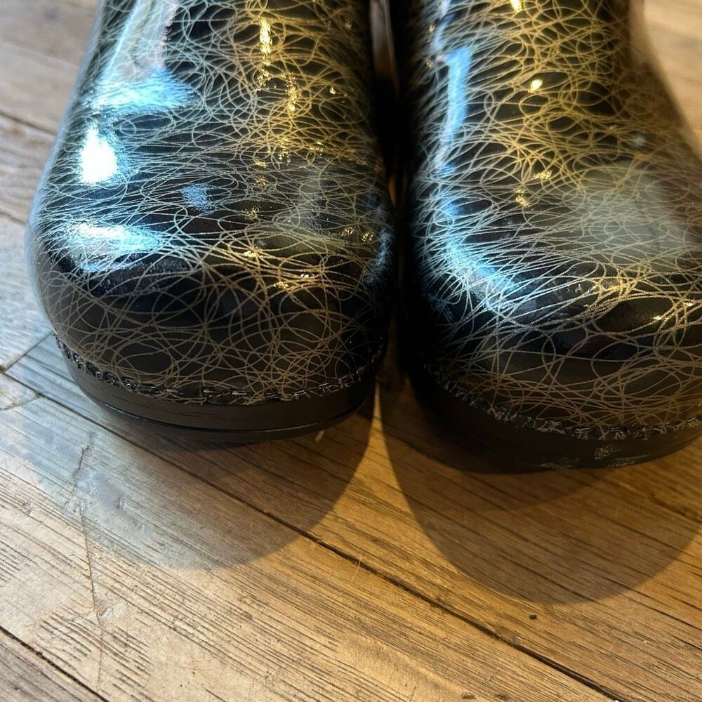 Dansko slip on clogs pre owned size 42 - Picture 8 of 11